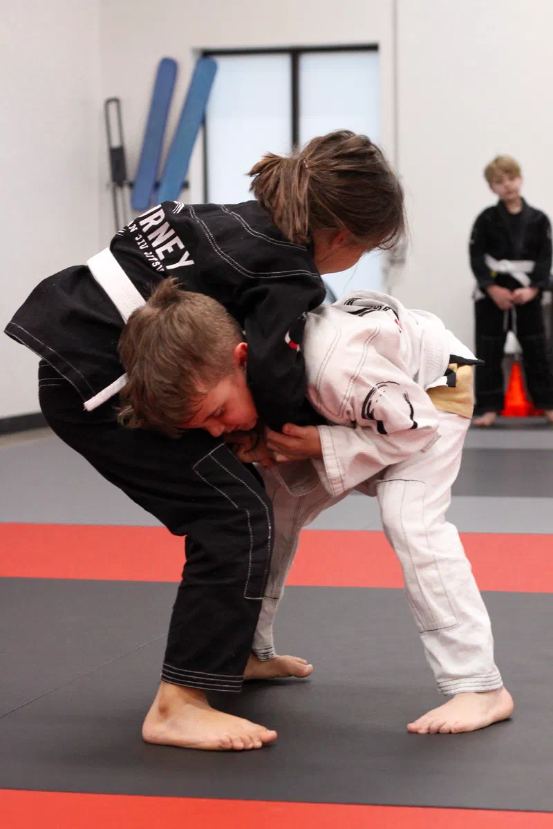 Kids practicing throws